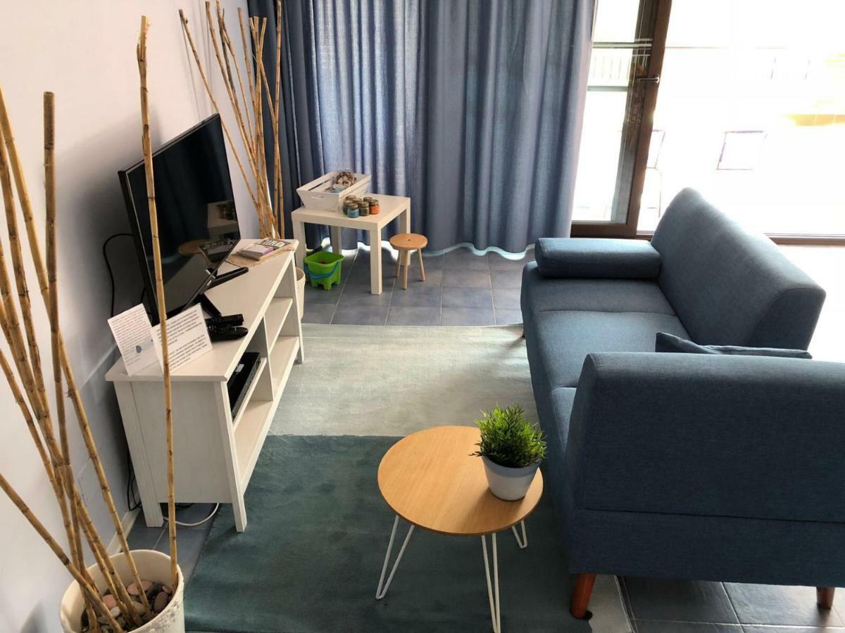 Light Blue House Apartment Летояни Екстериор снимка