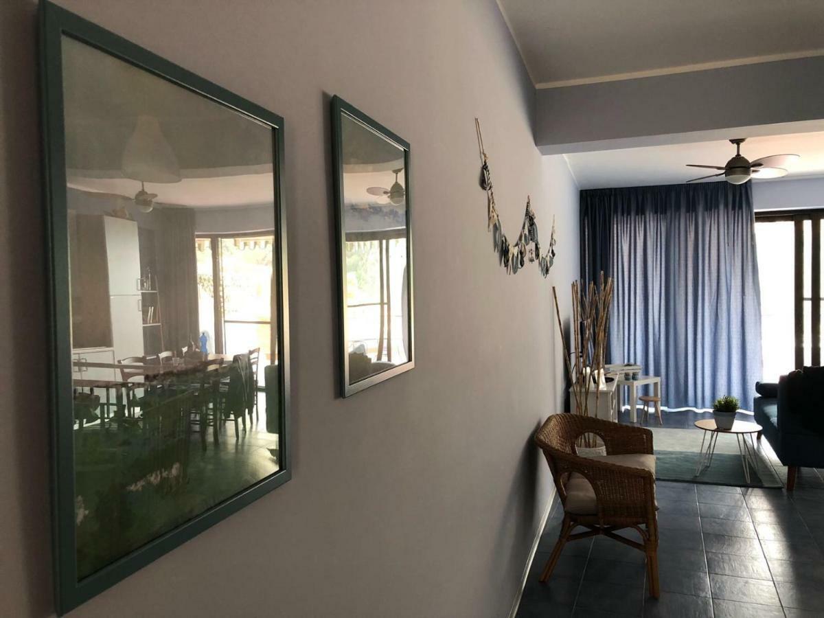 Light Blue House Apartment Летояни Екстериор снимка